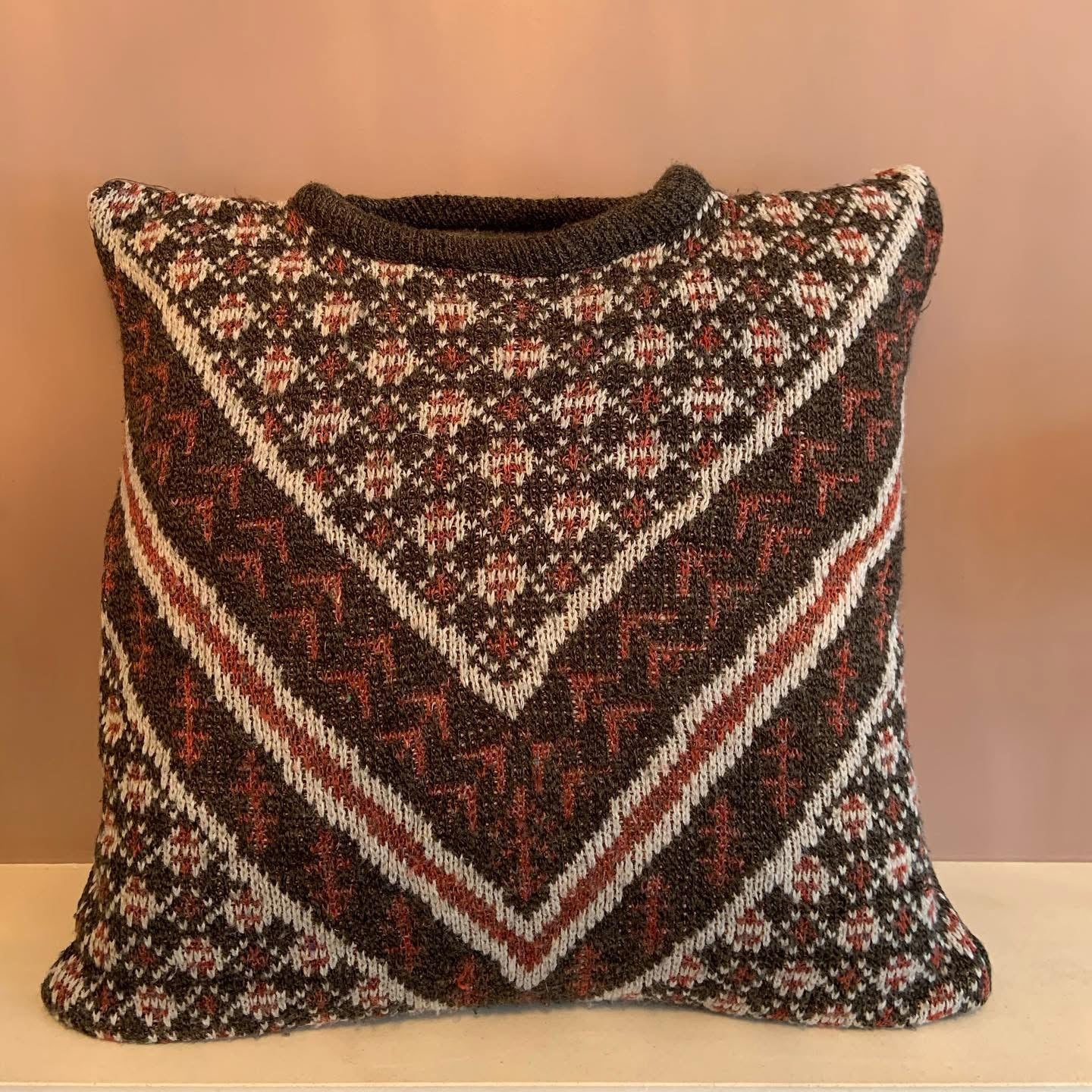 Jumper Cushion